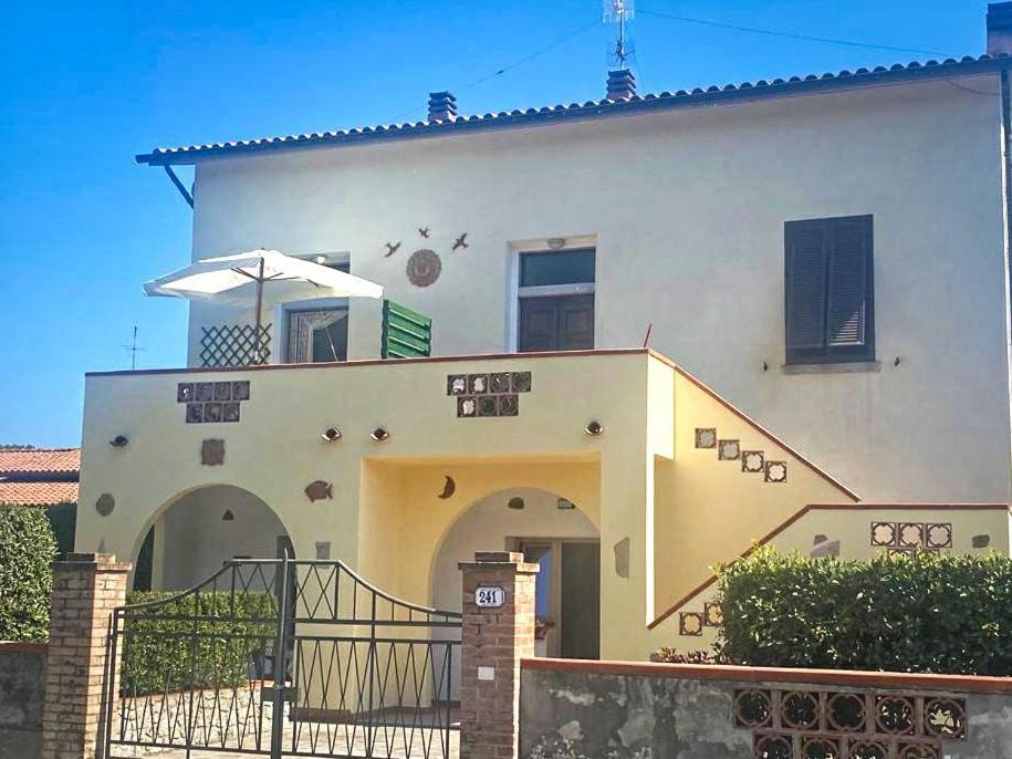 Aethalia - A 300Mt Dal Mare Apartment Marina di Campo Ngoại thất bức ảnh