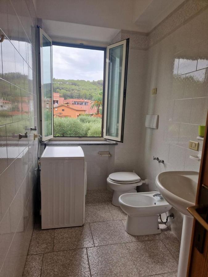 Aethalia - A 300Mt Dal Mare Apartment Marina di Campo Phòng bức ảnh