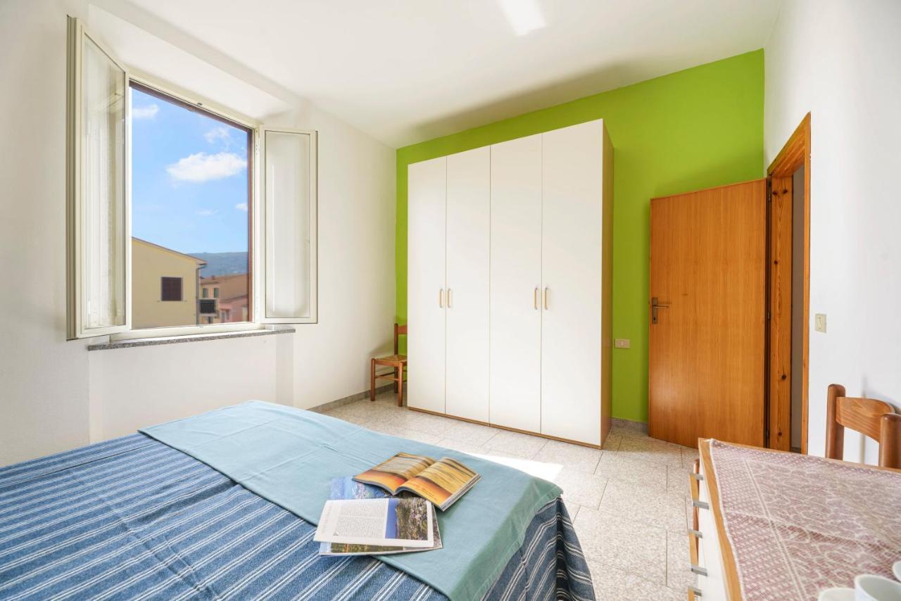 Aethalia - A 300Mt Dal Mare Apartment Marina di Campo Ngoại thất bức ảnh
